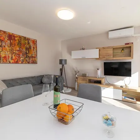 Apartment Apartman Morena Zadar