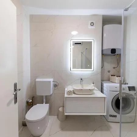Apartman Morena Apartment *